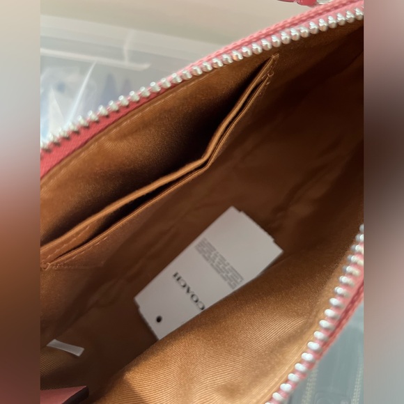 NWT Coach Outlet Nolita 19 - Picture 9 of 9